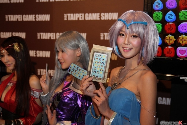 Tập hợp những showgirl xinh đẹp ở Taipei Game Show 2014 11