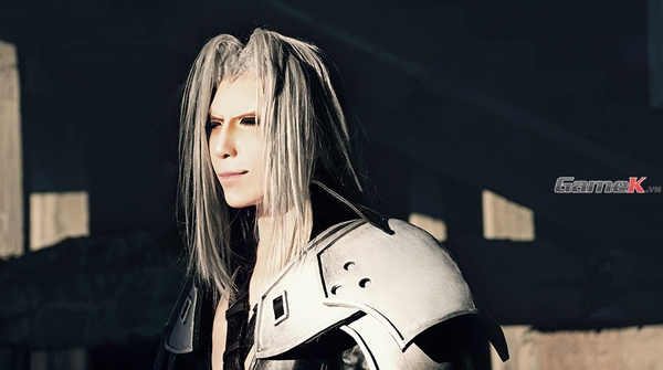 Bộ ảnh cosplay tuyệt đẹp về Sephiroth 13