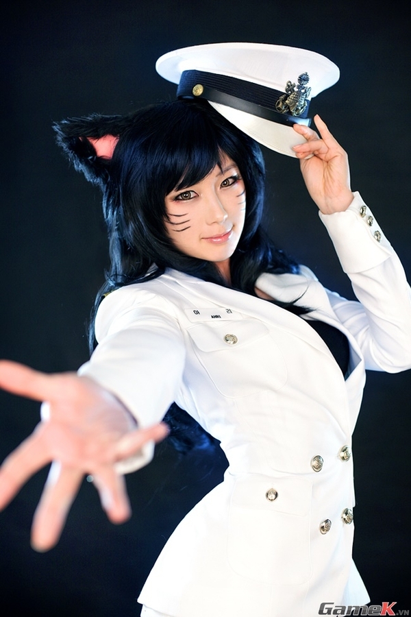 Bộ ảnh cosplay Ahri cực gợi cảm của Spiral Cats 10