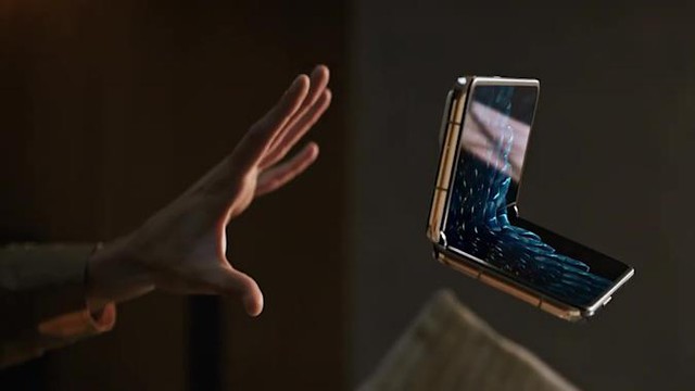 OPPO nhá hàng smartphone màn hình gập đầu tiên của mình, Find N
- Ảnh 1. OPPO nhá hàng smartphone màn hình gập đầu tiên của mình, Find N
- Ảnh 1.