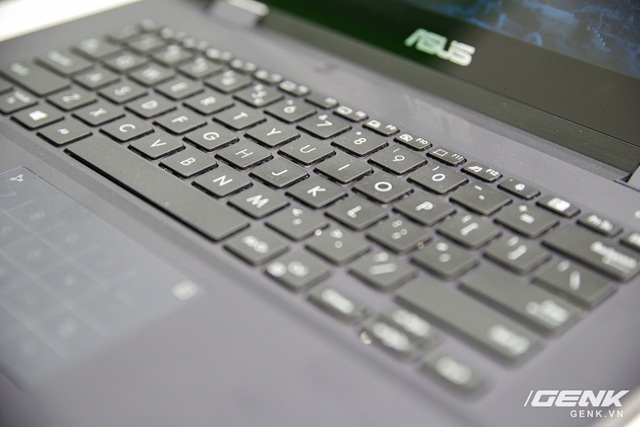 Cận cảnh ASUS ExpertBook B5 OLED Series: Mỏng nhẹ cao cấp, màn hình sống động, nhiều tính năng bảo mật cùng nâng cấp ấn tượng - Ảnh 26. Cận cảnh ASUS ExpertBook B5 OLED Series: Mỏng nhẹ cao cấp, màn hình sống động, nhiều tính năng bảo mật cùng nâng cấp ấn tượng - Ảnh 26.