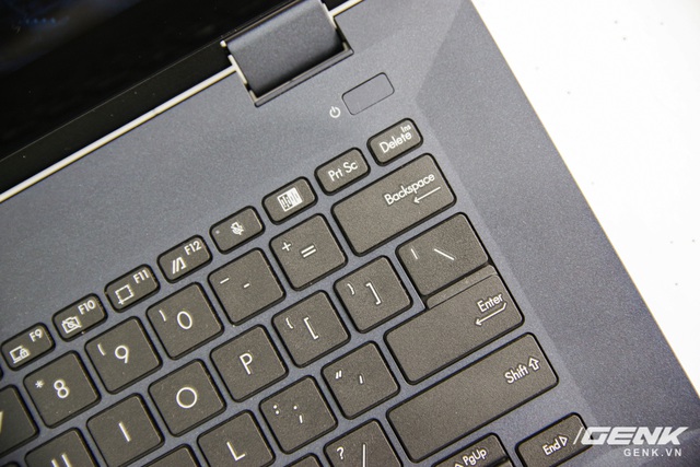 Cận cảnh ASUS ExpertBook B5 OLED Series: Mỏng nhẹ cao cấp, màn hình sống động, nhiều tính năng bảo mật cùng nâng cấp ấn tượng - Ảnh 25. Cận cảnh ASUS ExpertBook B5 OLED Series: Mỏng nhẹ cao cấp, màn hình sống động, nhiều tính năng bảo mật cùng nâng cấp ấn tượng - Ảnh 25.