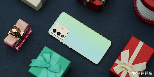 vivo ra mắt bộ đôi smartphone &quot;tai thỏ&quot;: Thiết kế viền vuông như iPhone, đèn flash selfie kép, camera 108MP, giá từ 10 triệu đồng - Ảnh 1.