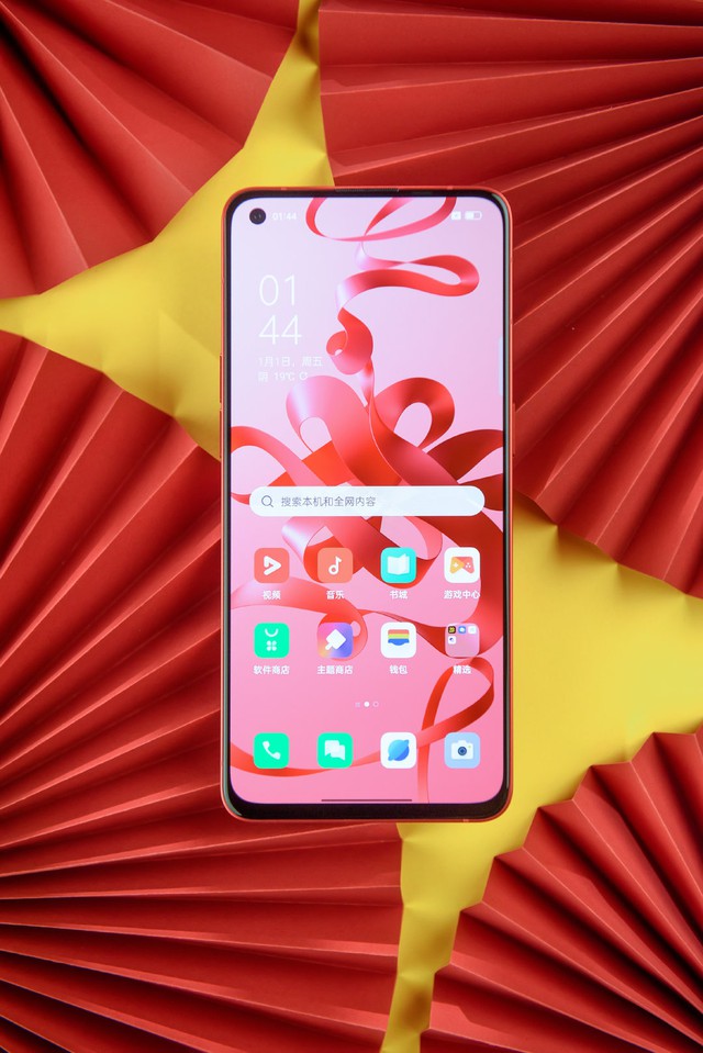 Cận cảnh OPPO Reno7 phiên bản chào năm mới 2022 - Ảnh 9.