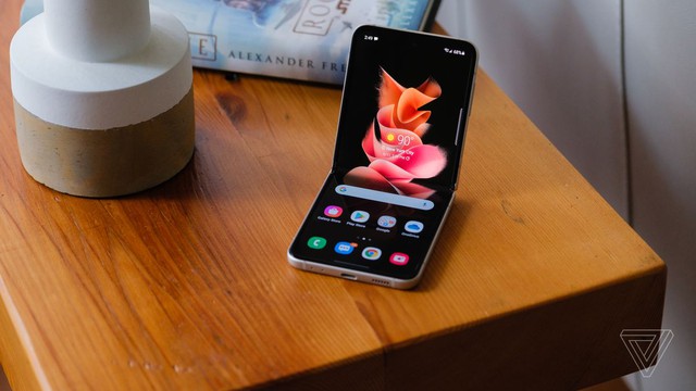 Những smartphone độc đáo đã lỡ hẹn với năm 2021, và những chiếc đã đúng hẹn - Ảnh 9. Những smartphone độc đáo đã lỡ hẹn với năm 2021, và những chiếc đã đúng hẹn - Ảnh 9.