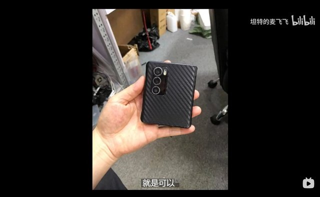 Nếu &quot;bẻ cánh&quot; LG Wing, bạn sẽ có được chiếc smartphone độc đáo này - Ảnh 6.