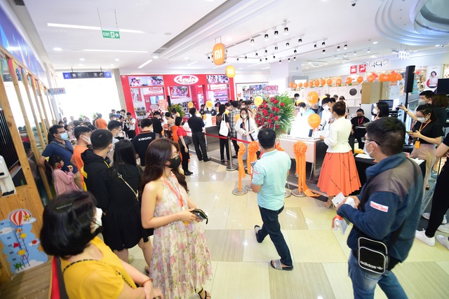 Eröffnung der Xiaomi Zone: Der 5. echte Xiaomi Store in Vietnam - Foto 2.