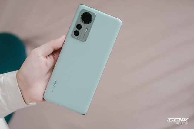 Lần đầu tiên Xiaomi dám bán smartphone giá gần 30 triệu tại VN, liệu có phải "ảo giá"? - Ảnh 4.