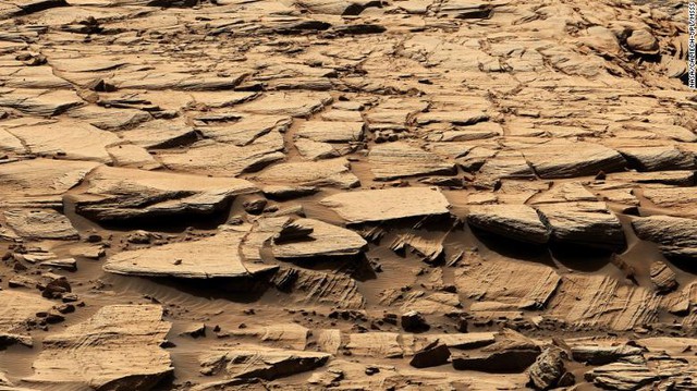 Tàu Curiosity của NASA đã khoan lỗ vào Sao Hỏa và tìm thấy thứ có khả năng là dấu vết sự sống - Ảnh 3.