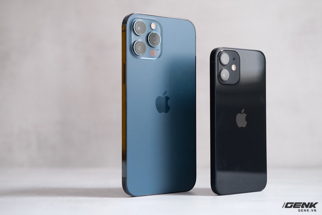 Có 17 triệu để mua smartphone mới thì chọn iPhone 12 Mini hay Samsung Galaxy S21 FE? - Ảnh 2. Có 17 triệu để mua smartphone mới thì chọn iPhone 12 Mini hay Samsung Galaxy S21 FE? - Ảnh 2.