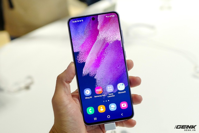 Top best smartphones at CES 2022, led by the newly launched Samsung model - Photo 3.