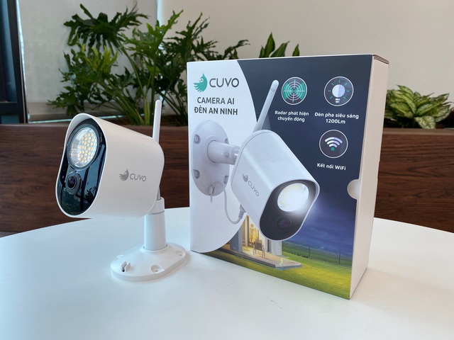 Dùng thử camera an ninh AI CUVO: Made in Việt Nam, kết hợp đèn pha và còi hú, lưu video miễn phí, phát hiện chuyển động thông minh, đặt sớm giảm ngay 1 triệu - Ảnh 1.