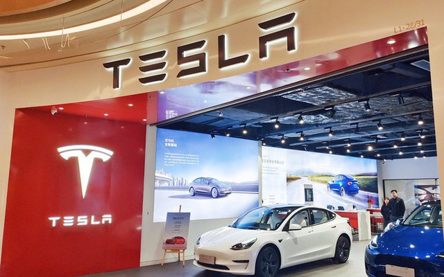 Người Trung Quốc yêu thích đặc biệt với Tesla - Các nhà sản xuất xe điện nội địa cũng phải &quot;ghen tị&quot; ra mặt - Ảnh 1.
