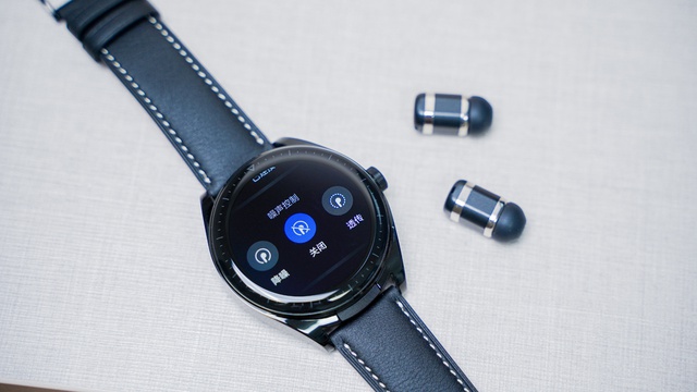 Huawei ra mắt smartwatch kiêm tai nghe không dây, giá 10,1 triệu đồng - Ảnh 3.