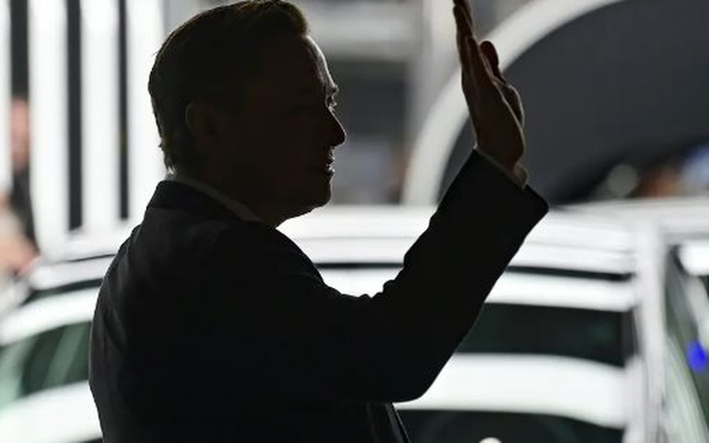 Cổ phiếu xuống đáy 2 năm, sắp mất vị thế thống trị ngành xe điện, CEO lơ là việc quản lý: Tesla sẽ đi về đâu? - Ảnh 1.