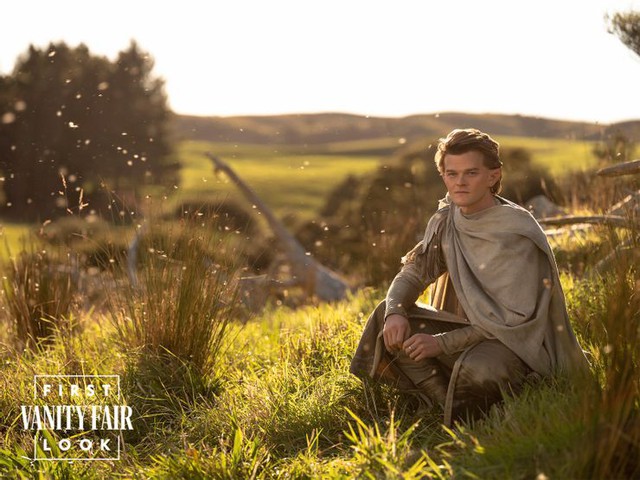 Ngỡ ngàng trước bộ poster siêu lung linh của series Lord of the Rings, hé lộ tạo hình của hàng loạt nhân vật mới - Ảnh 3. Ngỡ ngàng trước bộ poster siêu lung linh của series Lord of the Rings, hé lộ tạo hình của hàng loạt nhân vật mới - Ảnh 3.