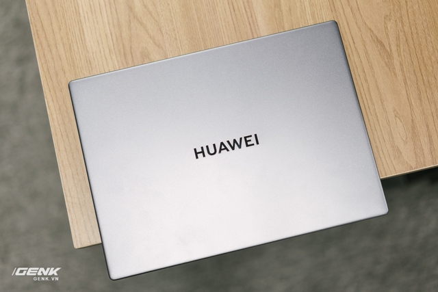 Trên tay laptop Huawei MateBook 14: Thiết kế cứng cáp, camera ẩn dưới phím, chip Intel i5 thế hệ 11 - Ảnh 3.
