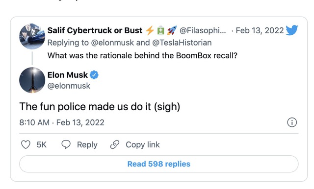 Elon Musk bất mãn vì hơn 500.000 xe Tesla bị thu hồi do tính năng &quot;vui vẻ&quot; - Ảnh 3.