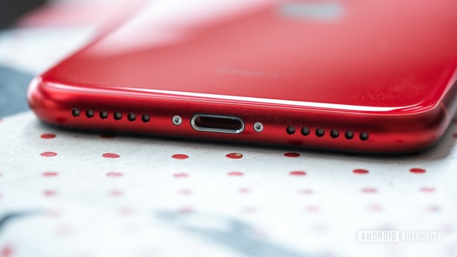 Top 5 sự thật về pin và bộ sạc mà các nhà sản xuất smartphone thường đánh lừa người dùng - Ảnh 6.