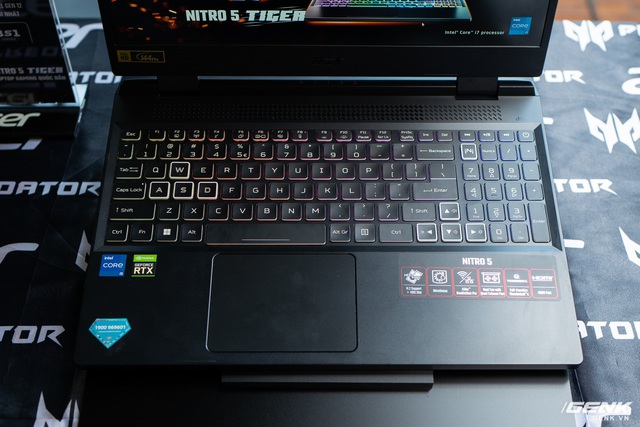 Trên tay laptop gaming Acer Nitro 5 Tiger: Trang bị Intel Core i thế hệ 12, đồ họa RTX 30 series giá từ 27,99 triệu - Ảnh 6.