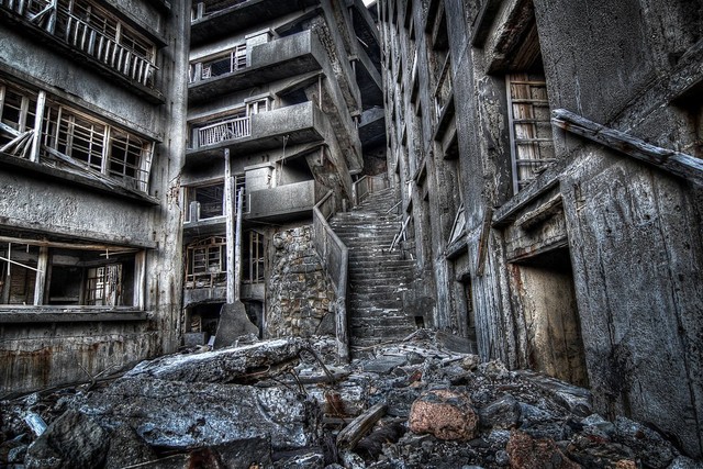 The dark truth and secrets of the island of Hashima - a remote island of Japan - Photo 5.