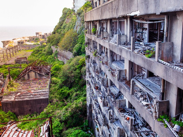 Sự thật đen tối và những bí mật của hòn đảo Hashima - hoang đảo của Nhật Bản - Ảnh 6.