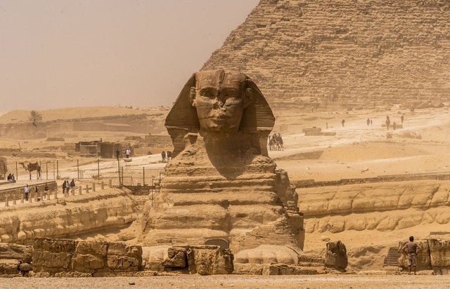 Samurai had been to Egypt and photos of the Sphinx over the years - Photo 16.