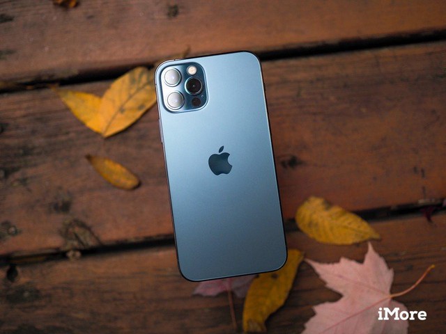 Apple mở bán iPhone 12 series hàng &quot;tân trang&quot;  - Ảnh 1.