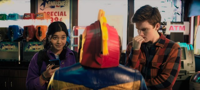 Ms.  Marvel released the first trailer: The teenage superhero of the MCU, the crazy fan of Captain Marvel officially aired - Photo 2.