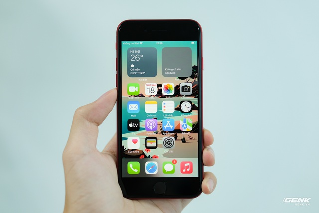 Chi tiết iPhone SE 2022: Chiếc iPhone nhàm chán nhất của Apple - Ảnh 8.