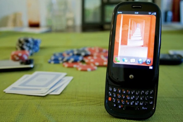 Đã đến lúc nên ngừng &quot;hoài cổ&quot;, đừng hồi sinh Nokia, BlackBerry, Palm nữa - Ảnh 3.
