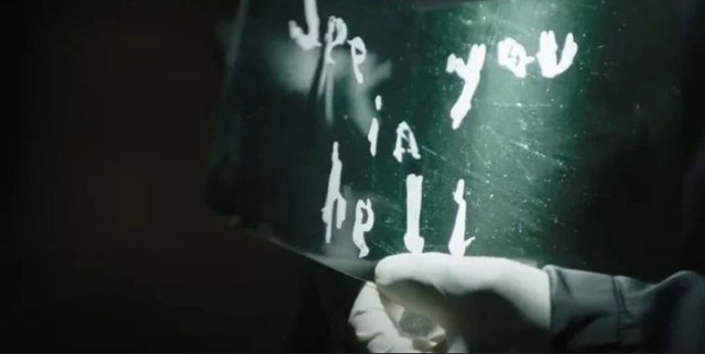 Giải thích toàn bộ câu đố của Riddler trong The Batman: Chơi chữ đỉnh cao khiến chàng Dơi và khán giả lú não - Ảnh 6. Giải thích toàn bộ câu đố của Riddler trong The Batman: Chơi chữ đỉnh cao khiến chàng Dơi và khán giả lú não - Ảnh 6.