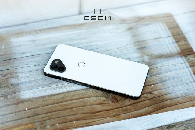 Lộ diện smartphone Osom OV1 của đội ngũ đứng sau Essential Phone - Ảnh 2. Lộ diện smartphone Osom OV1 của đội ngũ đứng sau Essential Phone - Ảnh 2.