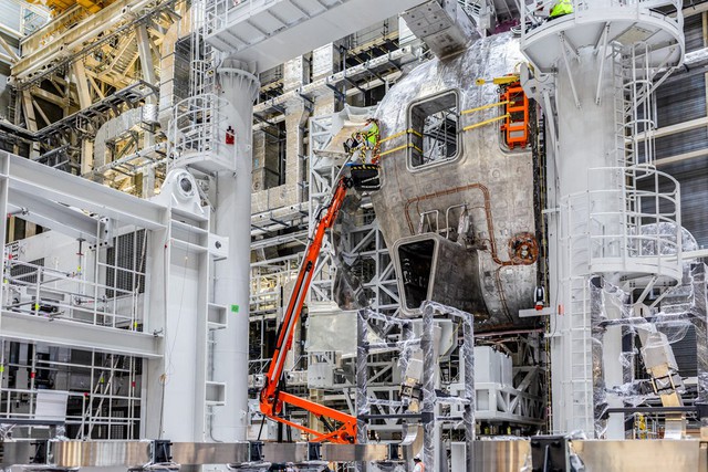 Inside the world's largest fusion reactor: 