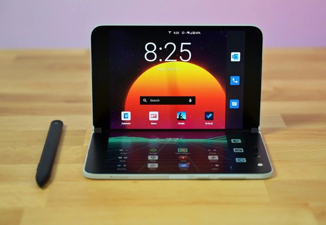 Should Microsoft bring Android to Surface Neo?  - Photo 3.