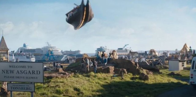 Check out Thor's new movie teaser: The Greek gods officially landed in the MCU, but someone had to die - Photo 10.