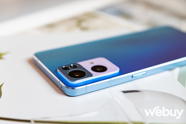 Đánh giá nhanh OPPO Reno7 Pro 5G: Giá đắt liệu có xắt ra miếng - Ảnh 10.