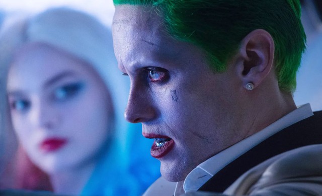DCEU và những quyết định "đi vào lòng đất", thiên tài như Batman mà còn mắc quá nhiều sai lầm ngớ ngẩn - Ảnh 14. DCEU và những quyết định "đi vào lòng đất", thiên tài như Batman mà còn mắc quá nhiều sai lầm ngớ ngẩn - Ảnh 14.