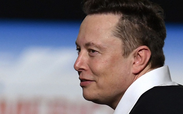 Đẳng cấp Elon Musk: Đối diện khó khăn trùng trùng giữa bão lạm phát, thiếu linh kiện, nguyên liệu thô tăng giá, đóng cửa nhà máy do Covid, Tesla vẫn lập kỷ lục doanh số quý I/2022 - Ảnh 1.