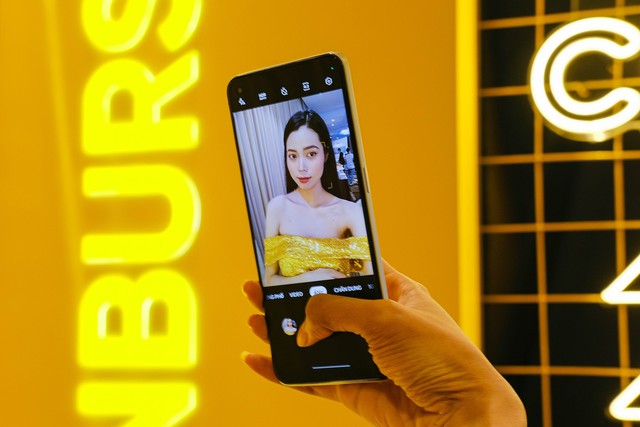 Trên tay realme 9 camera siêu chất 108MP giá dưới 7 triệu đồng, cùng tai nghe thông minh realme Buds Q2s tại Việt Nam - Ảnh 7.