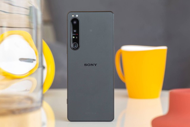 Xperia 1 IV launched: The world's first optical zoom camera, Snapdragon 8 Gen 1, priced at 1600 USD - Photo 4.
