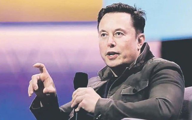 Elon Musk claims that he can still work for Tesla without a university degree, but must first pass 2 