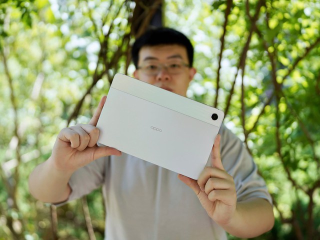 OPPO Pad Air launched: Thin and light design, configuration similar to Reno7 4G, priced at only 4.5 million - Photo 2.
