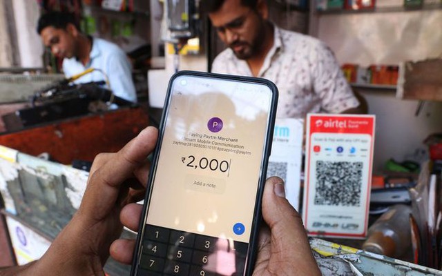 Ấn Độ: Hoạt động thanh toán kỹ thuật số bùng nổ, người ăn xin nhận được nhiều tiền gấp đôi khi dùng mã QR - Ảnh 1.