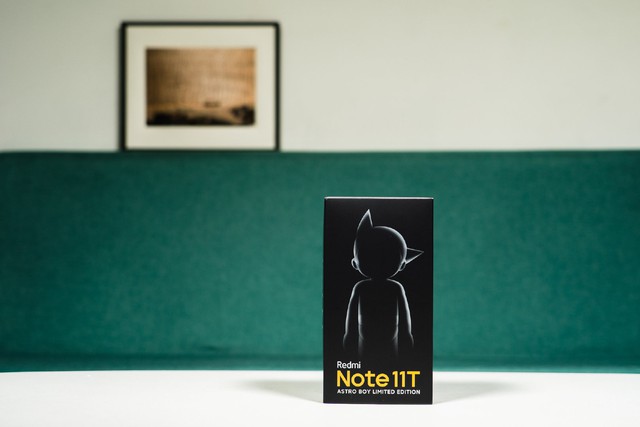 Ảnh thực tế Redmi Note 11T phiên bản Astro Boy đặc biệt, giá chỉ 8.7 triệu đồng - Ảnh 12.