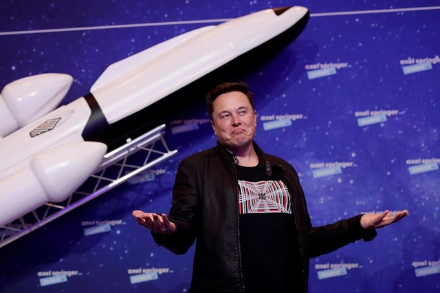 SpaceX đuổi việc nhân viên nói xấu Elon Musk - Ảnh 1.