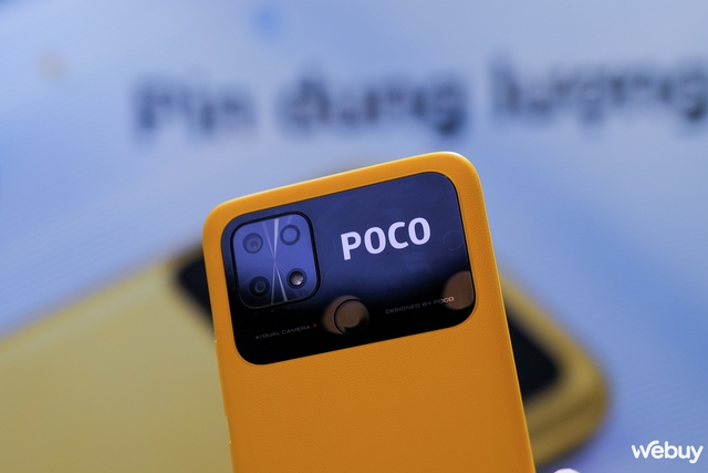 POCO C40 launched in Vietnam: Imitation leather back, 6000mAh battery, cheap price only 3.5 million - Photo 3.