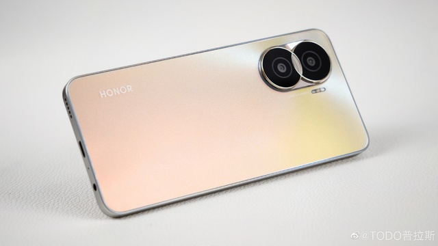Honor X40i ra mắt với thiết kế camera độc đáo, chip Dimensity 700, sạc 40W, giá 5.5 triệu đồng - Ảnh 2.