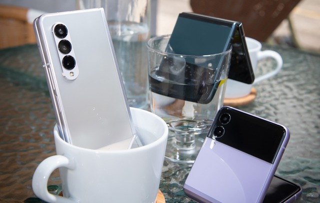 Tại sao Samsung đang rất cần Apple sản xuất iPhone gập - Ảnh 3.