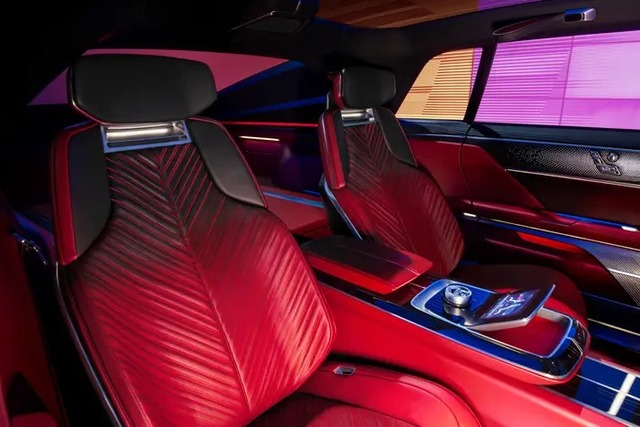 Cận cảnh mẫu xe điện siêu sang của Cadillac, giá đồn đoán tới 300.000 USD - Ảnh 5.